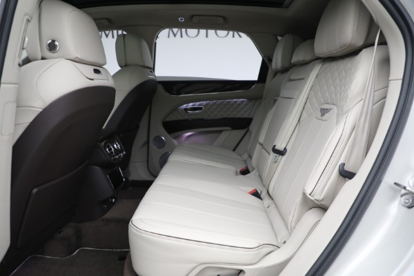Used 2022 Bentley Bentayga V8 for sale $205,900 at Maserati of Greenwich in Greenwich CT 06830 23