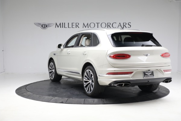 Used 2022 Bentley Bentayga V8 for sale $205,900 at Maserati of Greenwich in Greenwich CT 06830 5