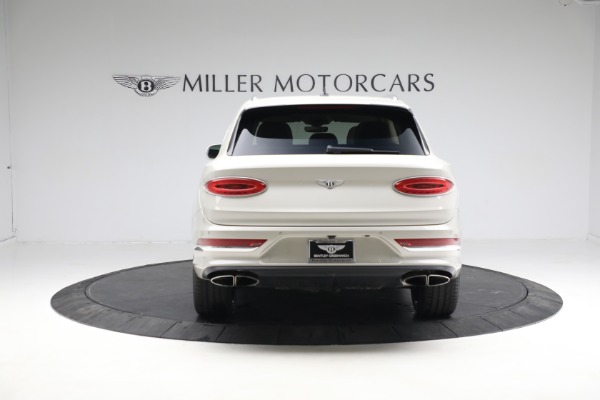 Used 2022 Bentley Bentayga V8 for sale $205,900 at Maserati of Greenwich in Greenwich CT 06830 6