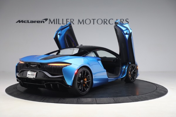 New 2023 McLaren Artura TechLux for sale Sold at Maserati of Greenwich in Greenwich CT 06830 17