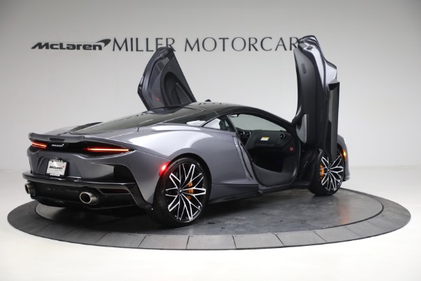 New 2023 McLaren GT for sale $216,098 at Maserati of Greenwich in Greenwich CT 06830 15