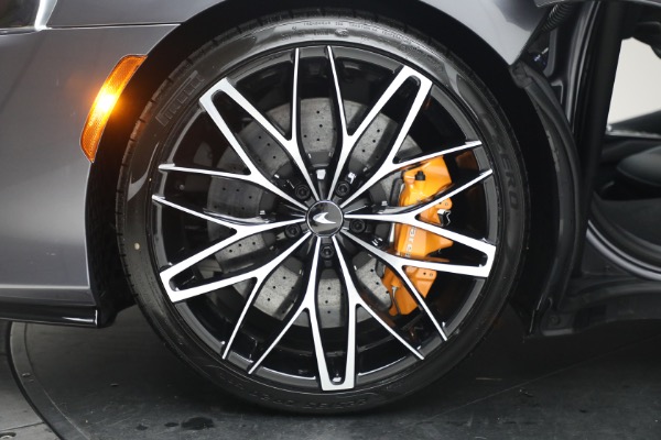 New 2023 McLaren GT for sale $216,098 at Maserati of Greenwich in Greenwich CT 06830 18
