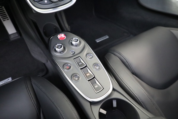 New 2023 McLaren GT for sale $216,098 at Maserati of Greenwich in Greenwich CT 06830 27