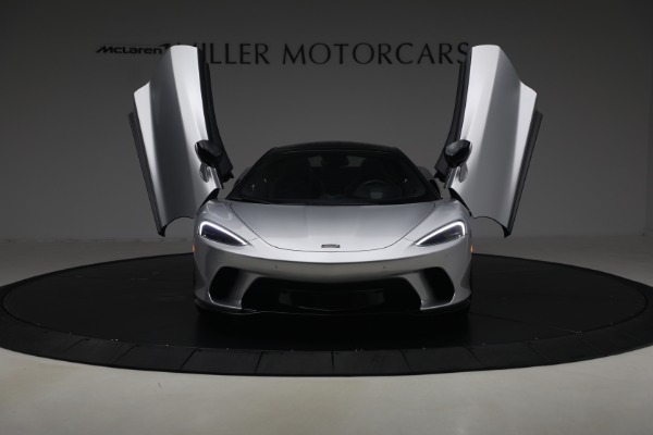 Used 2023 McLaren GT Luxe for sale $173,900 at Maserati of Greenwich in Greenwich CT 06830 14