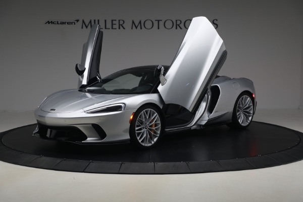Used 2023 McLaren GT Luxe for sale $173,900 at Maserati of Greenwich in Greenwich CT 06830 15