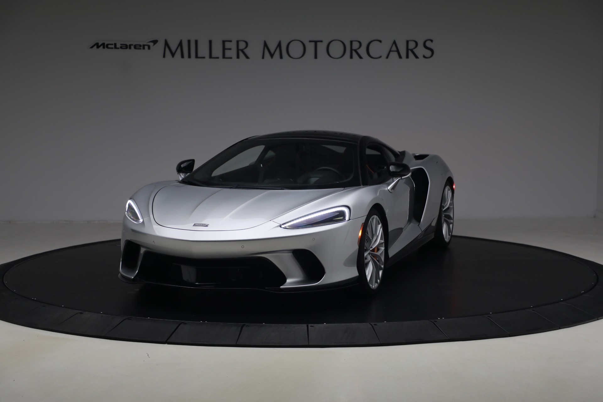 Used 2023 McLaren GT Luxe for sale $173,900 at Maserati of Greenwich in Greenwich CT 06830 1
