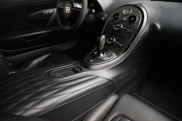 Used 2012 Bugatti Veyron 16.4 Super Sport for sale $3,350,000 at Maserati of Greenwich in Greenwich CT 06830 25