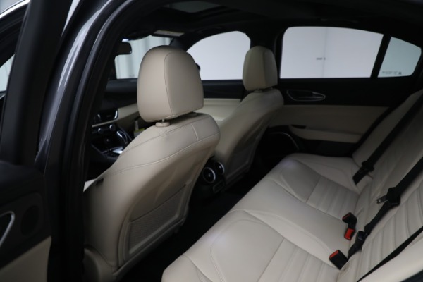 New 2023 Alfa Romeo Giulia Ti Lusso for sale $50,370 at Maserati of Greenwich in Greenwich CT 06830 19