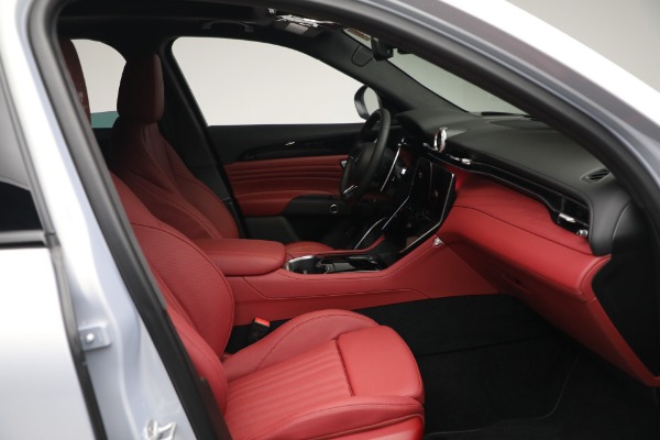New 2023 Maserati Grecale Modena for sale $90,197 at Maserati of Greenwich in Greenwich CT 06830 18
