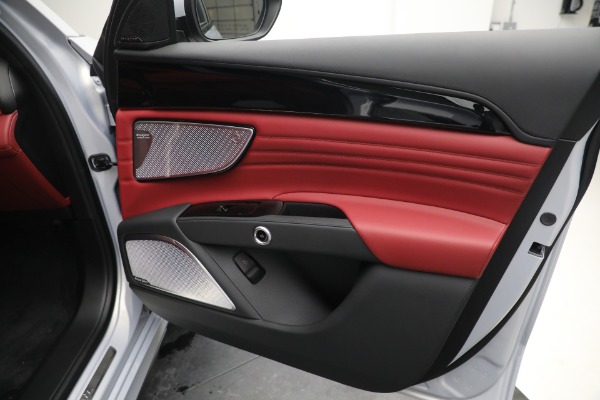 New 2023 Maserati Grecale Modena for sale $90,197 at Maserati of Greenwich in Greenwich CT 06830 20