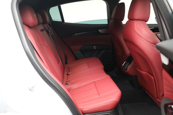 New 2023 Maserati Grecale Modena for sale $90,197 at Maserati of Greenwich in Greenwich CT 06830 21