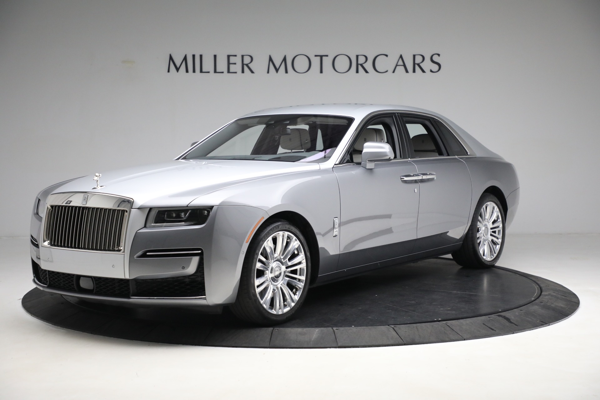 Used 2022 Rolls-Royce Ghost for sale $365,900 at Maserati of Greenwich in Greenwich CT 06830 1