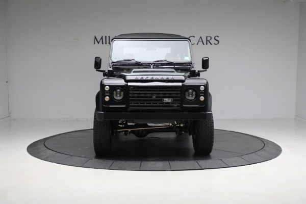 Used 1993 Land Rover Defender 110 for sale $195,900 at Maserati of Greenwich in Greenwich CT 06830 14