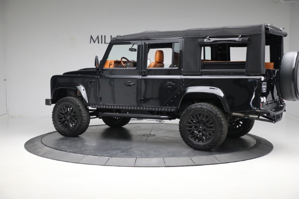 Used 1993 Land Rover Defender 110 for sale Sold at Maserati of Greenwich in Greenwich CT 06830 4