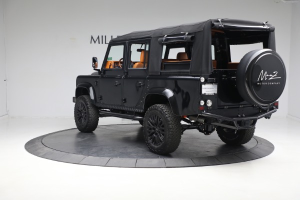 Used 1993 Land Rover Defender 110 for sale $179,900 at Maserati of Greenwich in Greenwich CT 06830 5