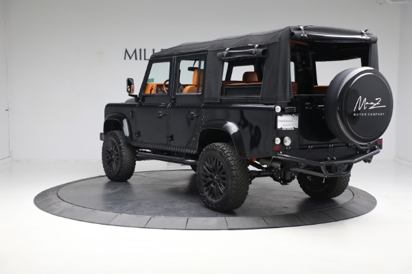 Used 1993 Land Rover Defender 110 for sale Sold at Maserati of Greenwich in Greenwich CT 06830 5