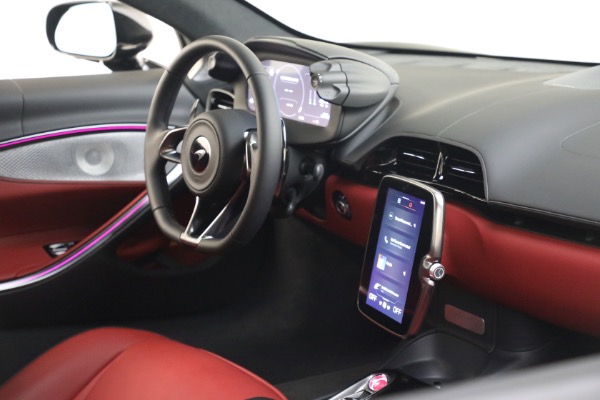 New 2023 McLaren Artura TechLux for sale $274,210 at Maserati of Greenwich in Greenwich CT 06830 25
