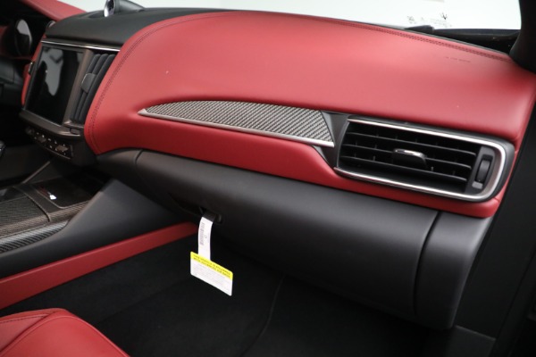 New 2023 Maserati Levante Trofeo for sale $170,866 at Maserati of Greenwich in Greenwich CT 06830 17