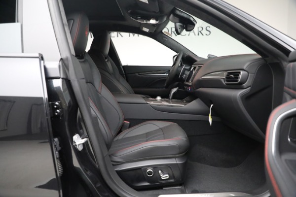 New 2023 Maserati Levante Modena for sale $120,075 at Maserati of Greenwich in Greenwich CT 06830 16