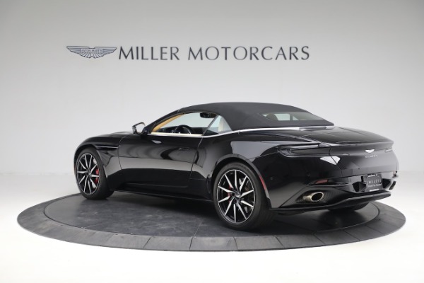 Used 2019 Aston Martin DB11 Volante for sale $139,900 at Maserati of Greenwich in Greenwich CT 06830 14