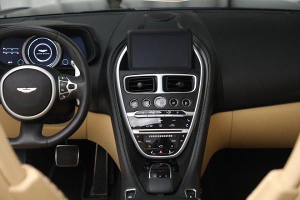 Used 2019 Aston Martin DB11 Volante for sale $139,900 at Maserati of Greenwich in Greenwich CT 06830 26