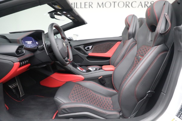 Used 2021 Lamborghini Huracan LP 610-2 EVO Spyder for sale $289,900 at Maserati of Greenwich in Greenwich CT 06830 24