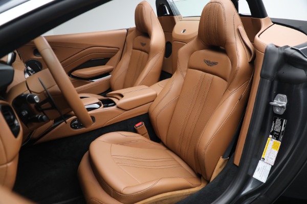 New 2023 Aston Martin Vantage V8 for sale $201,486 at Maserati of Greenwich in Greenwich CT 06830 21