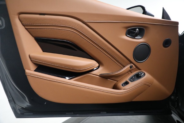 New 2023 Aston Martin Vantage V8 for sale $201,486 at Maserati of Greenwich in Greenwich CT 06830 23