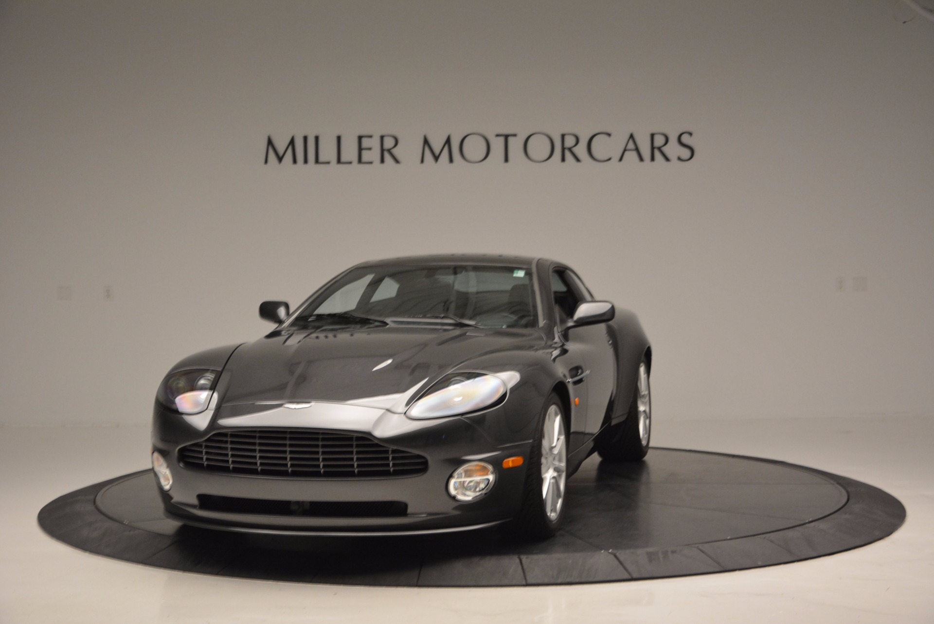 Used 2005 Aston Martin V12 Vanquish S for sale Sold at Maserati of Greenwich in Greenwich CT 06830 1