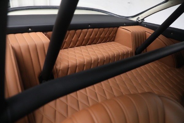 Used 1964 Ferrari 250 GT Lusso for sale $1,899,000 at Maserati of Greenwich in Greenwich CT 06830 20