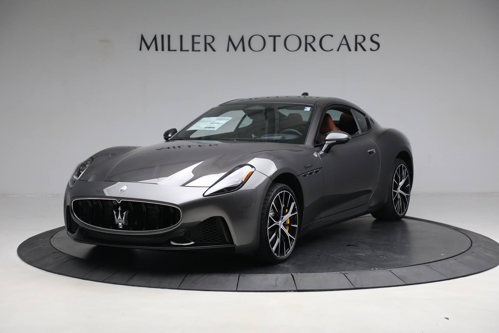 New 2024 Maserati GranTurismo Modena for sale $193,865 at Maserati of Greenwich in Greenwich CT 06830 1