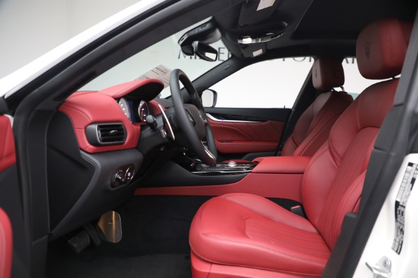 New 2023 Maserati Levante Modena for sale $113,135 at Maserati of Greenwich in Greenwich CT 06830 13