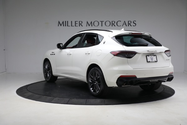 New 2023 Maserati Levante Modena for sale $113,135 at Maserati of Greenwich in Greenwich CT 06830 5