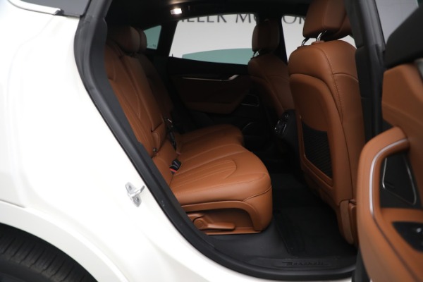 New 2023 Maserati Levante Modena for sale $110,585 at Maserati of Greenwich in Greenwich CT 06830 19