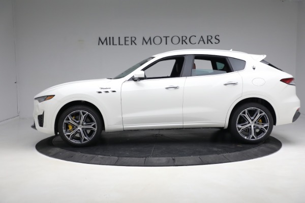 New 2023 Maserati Levante Modena for sale $110,585 at Maserati of Greenwich in Greenwich CT 06830 3