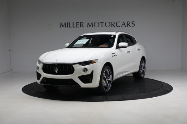 New 2023 Maserati Levante Modena for sale $110,585 at Maserati of Greenwich in Greenwich CT 06830 1