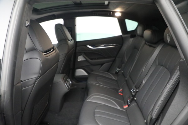 New 2023 Maserati Levante Modena S for sale $121,215 at Maserati of Greenwich in Greenwich CT 06830 25