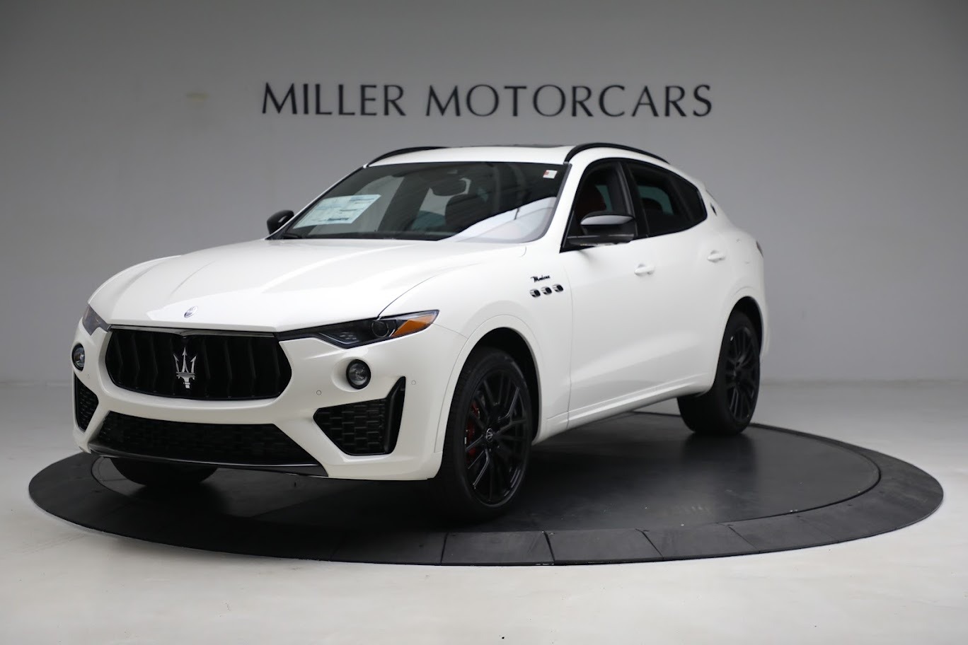 New 2023 Maserati Levante Modena for sale $115,885 at Maserati of Greenwich in Greenwich CT 06830 1