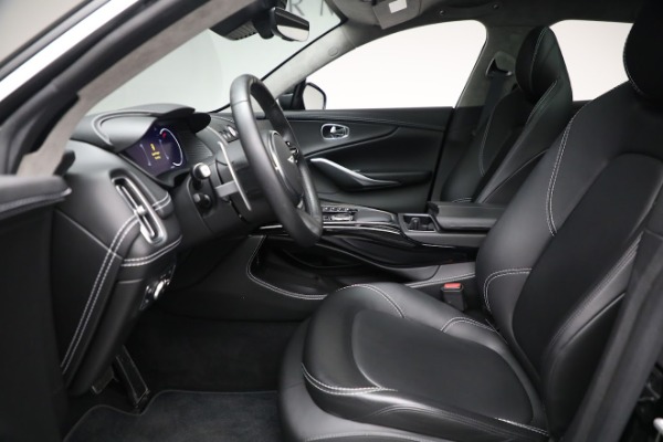 Used 2021 Aston Martin DBX for sale $134,900 at Maserati of Greenwich in Greenwich CT 06830 14