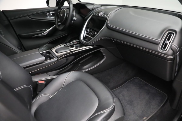 Used 2021 Aston Martin DBX for sale $134,900 at Maserati of Greenwich in Greenwich CT 06830 24