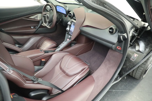 Used 2018 McLaren 720S Luxury for sale $259,900 at Maserati of Greenwich in Greenwich CT 06830 22