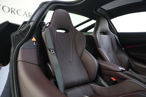 Used 2018 McLaren 720S Luxury for sale $259,900 at Maserati of Greenwich in Greenwich CT 06830 24
