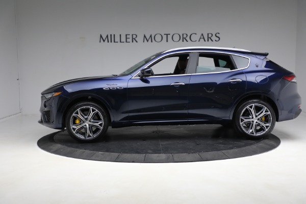 New 2023 Maserati Levante Modena for sale $113,282 at Maserati of Greenwich in Greenwich CT 06830 3