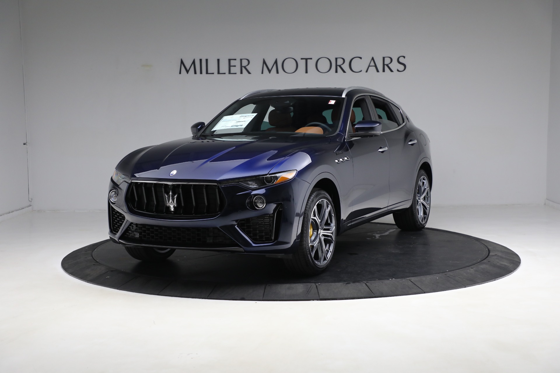 New 2023 Maserati Levante Modena for sale $113,282 at Maserati of Greenwich in Greenwich CT 06830 1