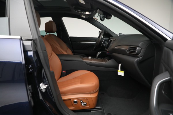 New 2023 Maserati Levante GT for sale $92,883 at Maserati of Greenwich in Greenwich CT 06830 19