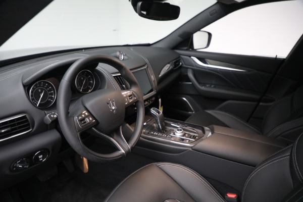 New 2023 Maserati Levante GT for sale $102,195 at Maserati of Greenwich in Greenwich CT 06830 13