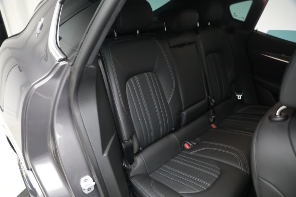 New 2023 Maserati Levante GT for sale $102,195 at Maserati of Greenwich in Greenwich CT 06830 21