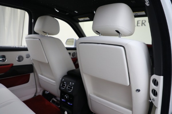 New 2023 Rolls-Royce Black Badge Cullinan for sale Sold at Maserati of Greenwich in Greenwich CT 06830 26