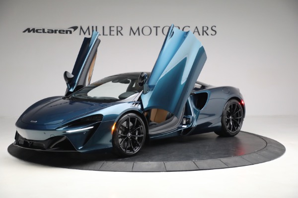 New 2023 McLaren Artura TechLux for sale $263,525 at Maserati of Greenwich in Greenwich CT 06830 13