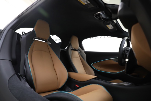 New 2023 McLaren Artura TechLux for sale $263,525 at Maserati of Greenwich in Greenwich CT 06830 26